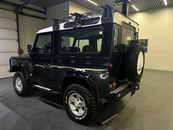 Land Rover Defender I Рестайлинг с пробегом 2007 года, цена 1 899 000 рублей, 97952 км, внедорожник, Автокод Объявления