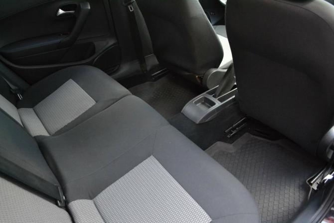Volkswagen Polo V с пробегом 2011 года, цена 550 000 рублей, 329250 км, седан, Автокод Объявления