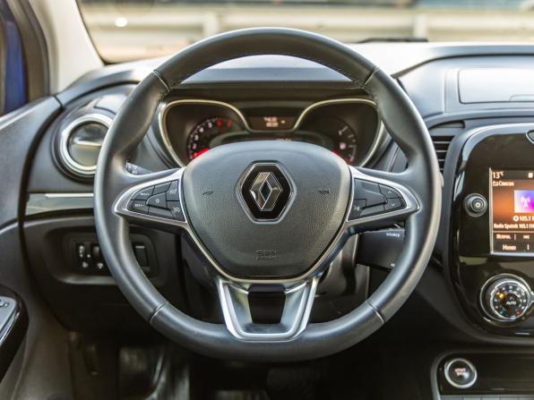 Renault Kaptur I Рестайлинг с пробегом 2021 года, цена 1 628 000 рублей, 74630 км, внедорожник, Автокод Объявления