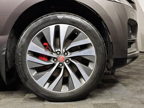 Jaguar F-Pace I Рестайлинг с пробегом 2021 года, цена 5 600 000 рублей, 35653 км, внедорожник, Автокод Объявления
