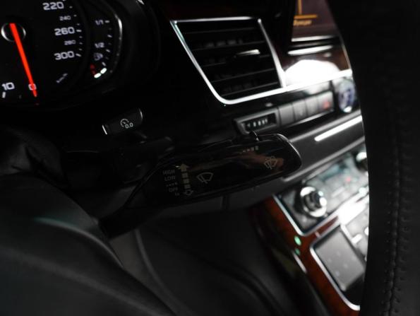 Audi A8 III (D4) с пробегом 2011 года, цена 1 799 000 рублей, 236053 км, седан, Автокод Объявления