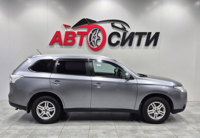 Mitsubishi Outlander III с пробегом 2013 года, цена 1 320 000 рублей, 219000 км, внедорожник, Автокод Объявления