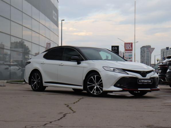 Toyota Camry VIII (XV70) Рестайлинг с пробегом 2020 года, цена 3 045 000 рублей, 42313 км, седан, Автокод Объявления