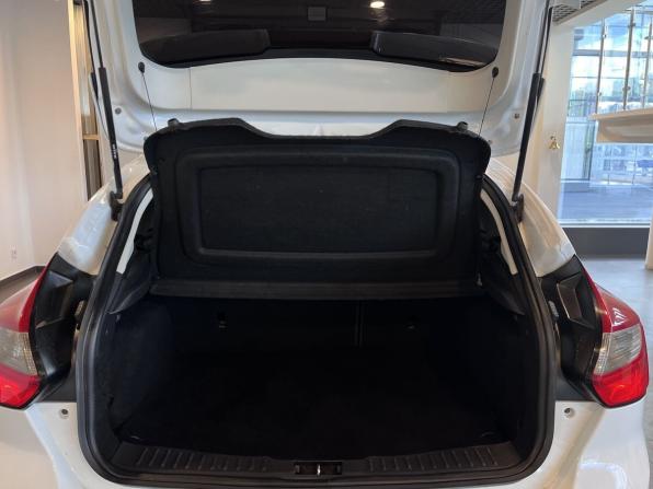 Ford Focus III с пробегом 2011 года, цена 593 000 рублей, 223387 км, хэтчбек, Автокод Объявления