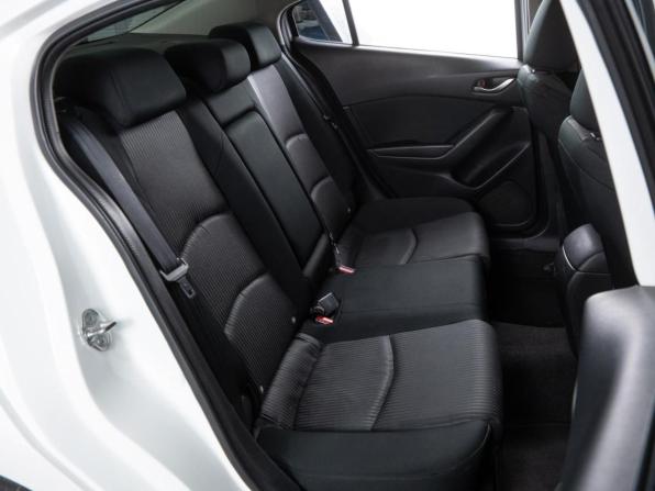 Mazda 3 III (BM) с пробегом 2014 года, цена 1 270 000 рублей, 132482 км, седан, Автокод Объявления
