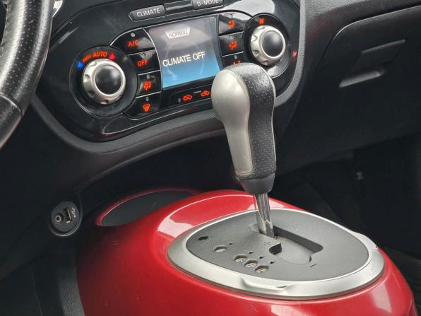 Nissan Juke I с пробегом 2011 года, цена 970 000 рублей, 137136 км, внедорожник, Автокод Объявления