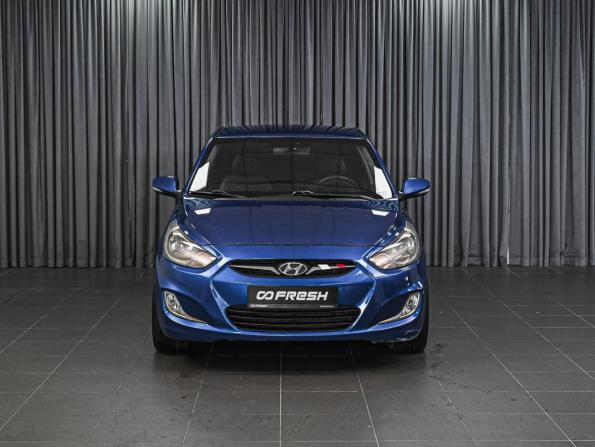 Hyundai Solaris I с пробегом 2012 года, цена 669 000 рублей, 324841 км, хэтчбек, Автокод Объявления