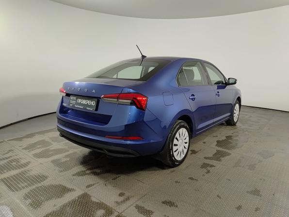 Skoda Rapid II с пробегом 2020 года, цена 1 635 000 рублей, 93233 км, лифтбек, Автокод Объявления