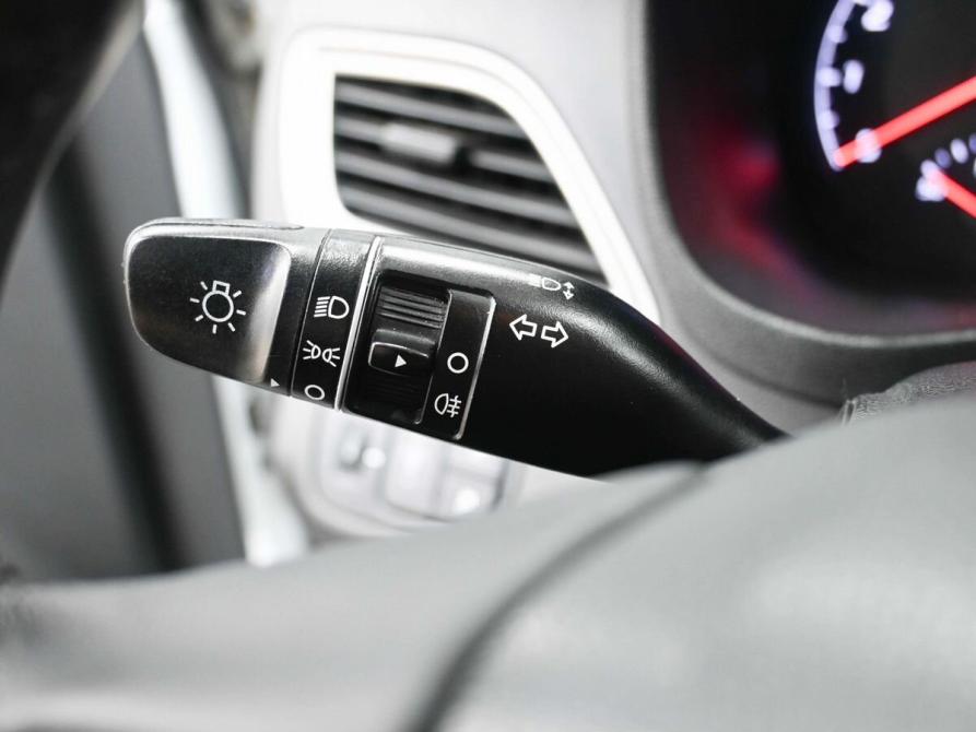 Hyundai Solaris II Рестайлинг Ростов-на-Дону  - изображение 11