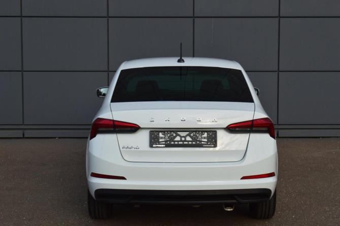 Skoda Rapid II с пробегом 2022 года, цена 1 650 000 рублей, 53007 км, лифтбек, Автокод Объявления