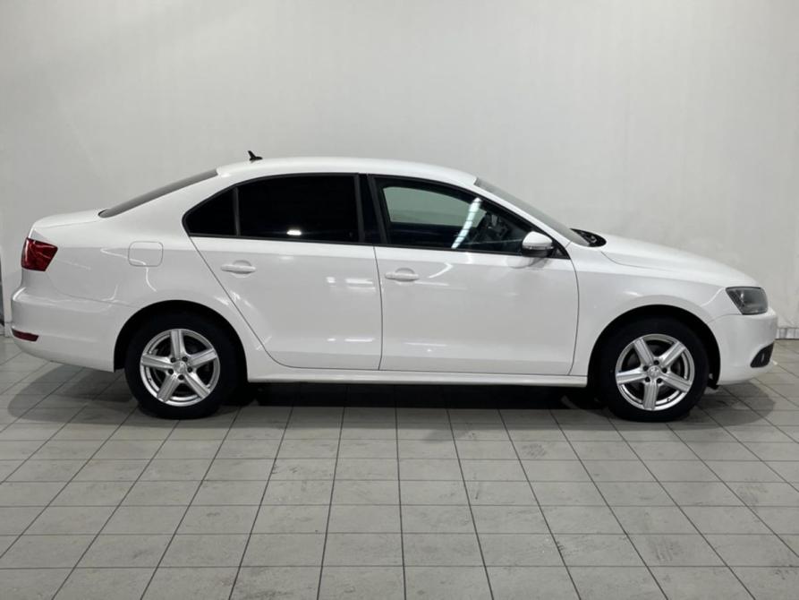 Volkswagen Jetta VI Курск  - изображение 4