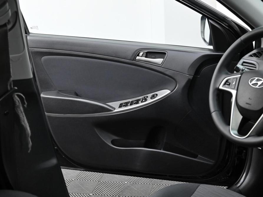 Hyundai Solaris I Рестайлинг Москва  - изображение 10