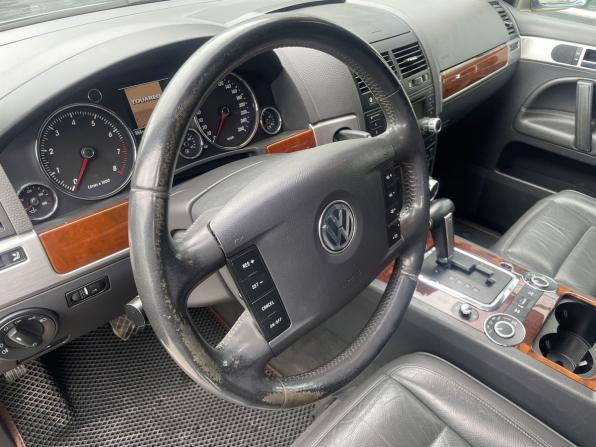 Volkswagen Touareg I с пробегом 2006 года, цена 829 000 рублей, 324409 км, внедорожник, Автокод Объявления