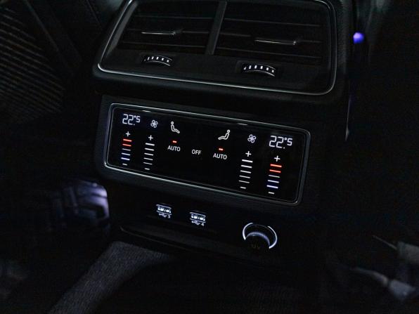 Audi A6 V (C8) с пробегом 2019 года, цена 4 650 000 рублей, 129566 км, универсал, Автокод Объявления