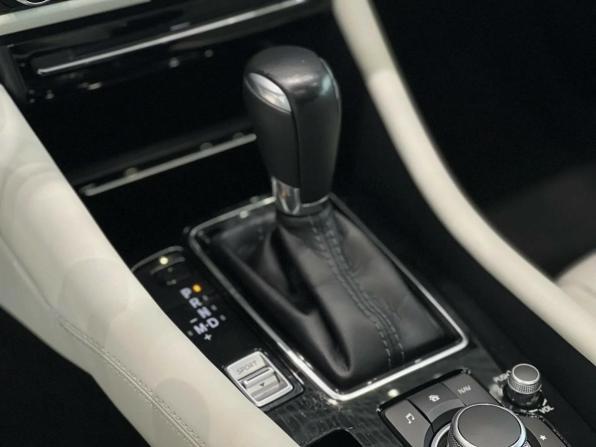 Mazda 6 III (GJ) Рестайлинг 2 с пробегом 2022 года, цена 3 495 000 рублей, 62937 км, седан, Автокод Объявления