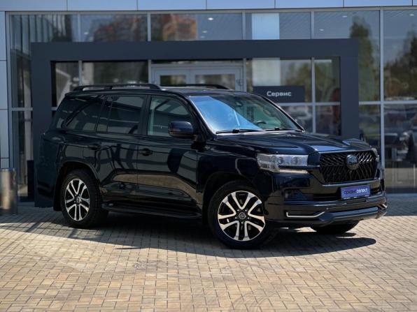 Toyota Land Cruiser 200 Series Рестайлинг 2 с пробегом 2016 года, цена 5 817 000 рублей, 125400 км, внедорожник, Автокод Объявления