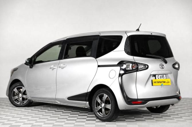 Toyota Sienta II Рестайлинг с пробегом 2021 года, цена 1 549 000 рублей, 98540 км, компактвэн, Автокод Объявления