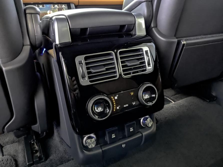 Land Rover Range Rover IV Рестайлинг Москва  - изображение 29