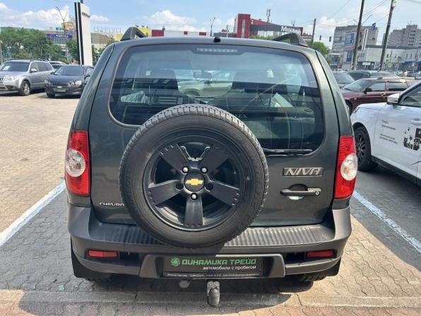 Chevrolet Niva I Рестайлинг с пробегом 2016 года, цена 641 000 рублей, 119729 км, внедорожник, Автокод Объявления