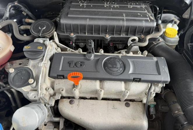 Skoda Fabia II Рестайлинг с пробегом 2012 года, цена 755 000 рублей, 93730 км, хэтчбек, Автокод Объявления