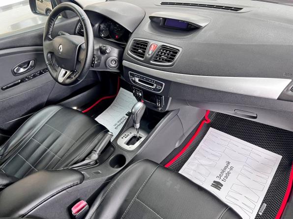Renault Fluence I с пробегом 2011 года, цена 675 000 рублей, 227435 км, седан, Автокод Объявления