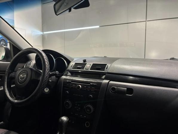 Mazda 3 I (BK) Рестайлинг с пробегом 2006 года, цена 570 000 рублей, 270000 км, седан, Автокод Объявления