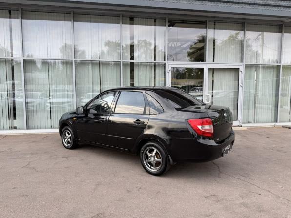 Lada (ВАЗ) Granta I с пробегом 2013 года, цена 335 000 рублей, 177111 км, седан, Автокод Объявления