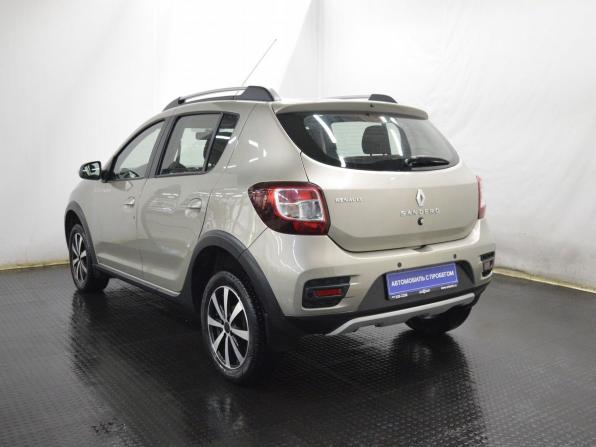 Renault Sandero II Рестайлинг с пробегом 2019 года, цена 1 040 000 рублей, 89967 км, хэтчбек, Автокод Объявления