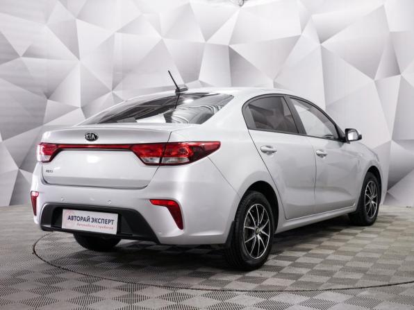 Kia Rio IV с пробегом 2018 года, цена 1 340 000 рублей, 73242 км, седан, Автокод Объявления