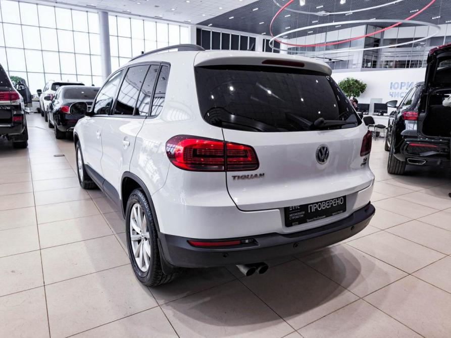 Volkswagen Tiguan I Рестайлинг Казань  - изображение 8