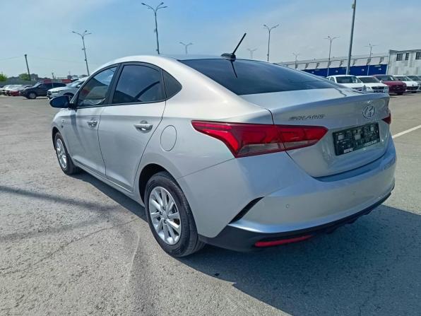 Hyundai Solaris II Рестайлинг с пробегом 2021 года, цена 1 669 995 рублей, 84329 км, седан, Автокод Объявления
