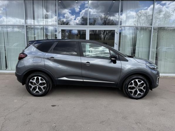 Renault Kaptur I с пробегом 2016 года, цена 1 315 000 рублей, 131800 км, внедорожник, Автокод Объявления