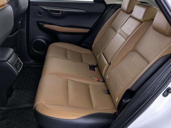 Lexus NX I Рестайлинг с пробегом 2018 года, цена 2 680 000 рублей, 251900 км, внедорожник, Автокод Объявления