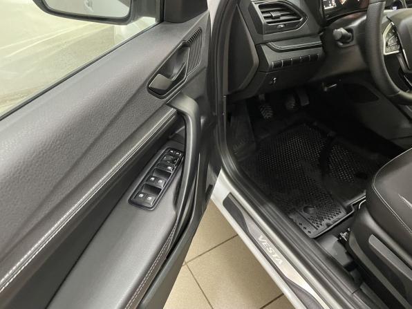Lada (ВАЗ) Vesta I Рестайлинг (NG) с пробегом 2024 года, цена 1 199 000 рублей, 61246 км, седан, Автокод Объявления