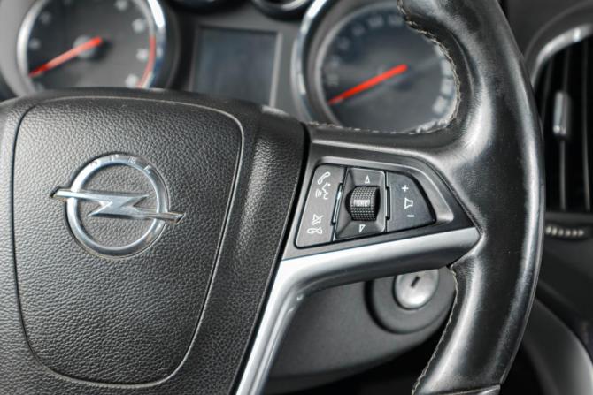 Opel Astra J с пробегом 2012 года, цена 959 000 рублей, 248000 км, универсал, Автокод Объявления