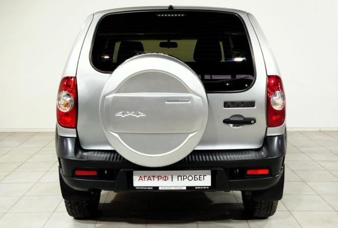 Chevrolet Niva I Рестайлинг с пробегом 2018 года, цена 610 000 рублей, 132508 км, внедорожник, Автокод Объявления