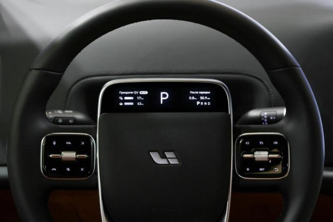 Новый Li Auto (Lixiang) L9 I Рестайлинг 2026 года, цена 12 819 400 рублей, внедорожник, Автокод Объявления