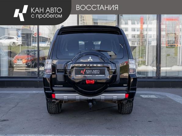 Mitsubishi Pajero IV Рестайлинг 1 с пробегом 2013 года, цена 2 281 872 рубля, 160168 км, внедорожник, Автокод Объявления