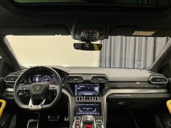 Lamborghini Urus I с пробегом 2022 года, цена 28 790 000 рублей, 21627 км, внедорожник, Автокод Объявления