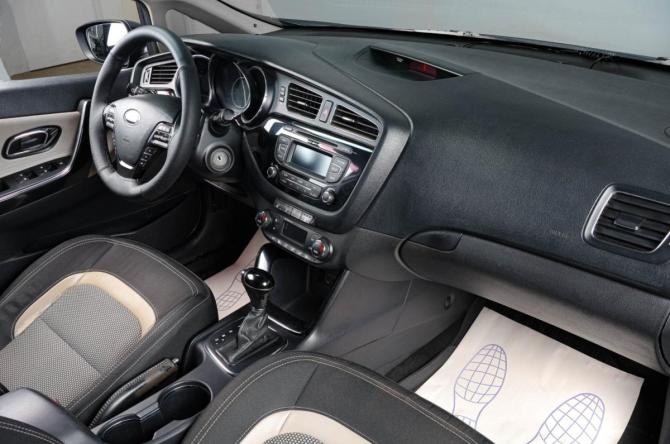 Kia Ceed II с пробегом 2013 года, цена 1 059 000 рублей, 252000 км, универсал, Автокод Объявления