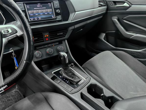 Volkswagen Jetta VI Рестайлинг с пробегом 2018 года, цена 1 550 000 рублей, 120000 км, седан, Автокод Объявления