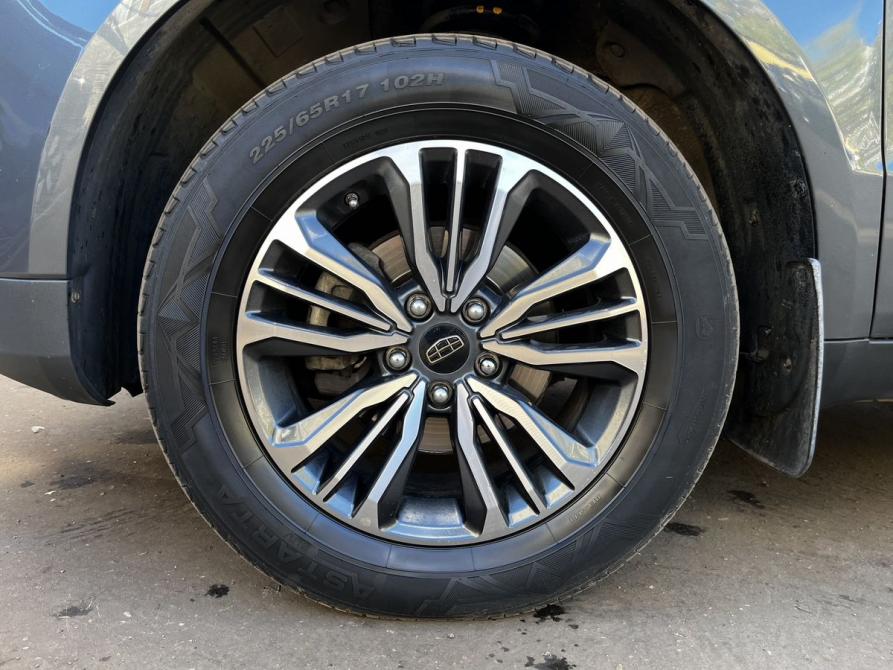 Geely Emgrand X7 I Рестайлинг 2 Москва  - изображение 9