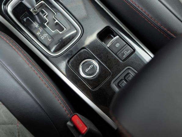 Mitsubishi Outlander III Рестайлинг 3 с пробегом 2020 года, цена 2 430 000 рублей, 99433 км, внедорожник, Автокод Объявления