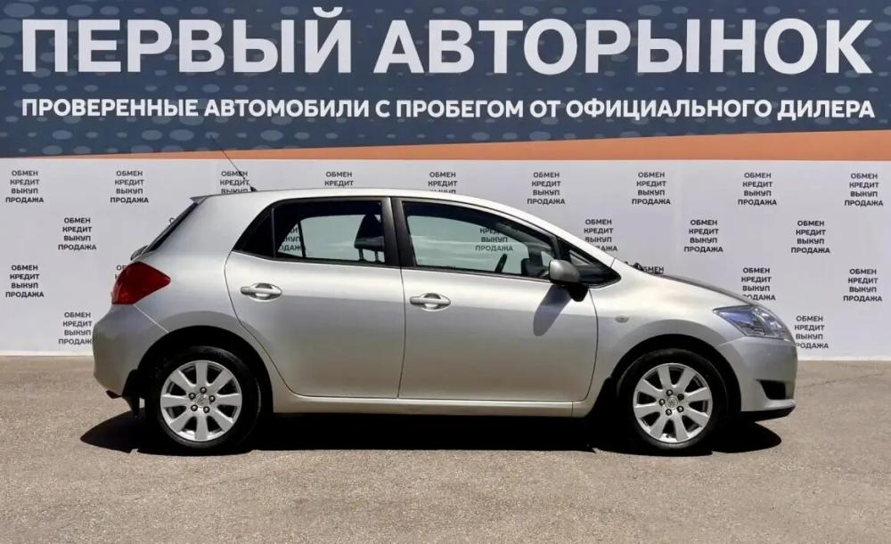 Toyota Auris I Краснодар  - изображение 4