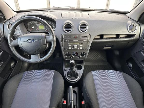 Ford Fusion I Рестайлинг с пробегом 2011 года, цена 545 000 рублей, 200014 км, хэтчбек, Автокод Объявления