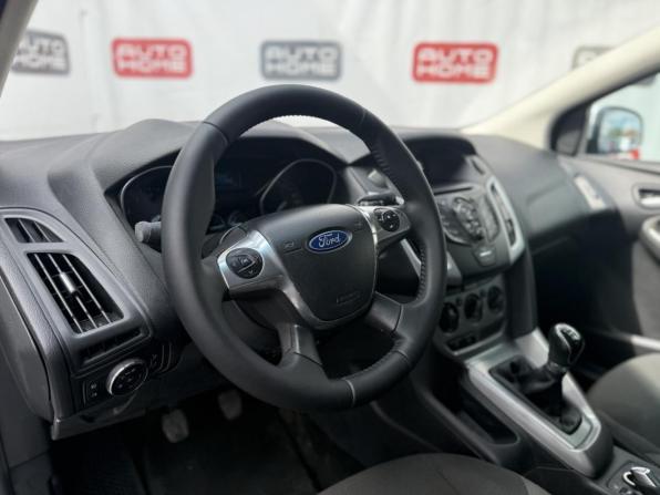 Ford Focus III с пробегом 2013 года, цена 569 990 рублей, 271346 км, универсал, Автокод Объявления