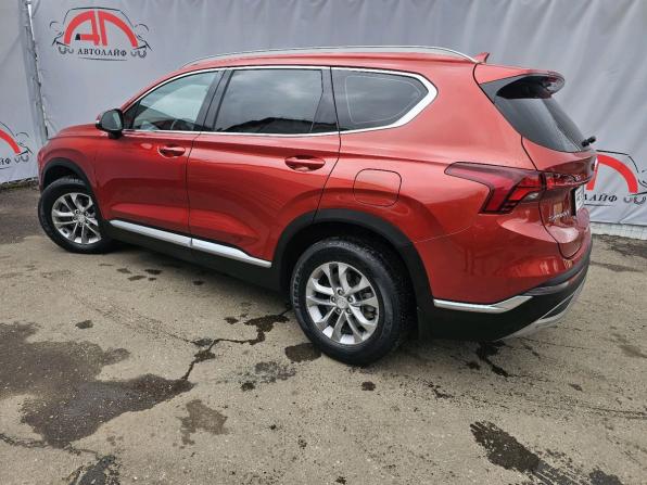Hyundai Santa Fe IV Рестайлинг с пробегом 2021 года, цена 3 150 000 рублей, 133459 км, внедорожник, Автокод Объявления