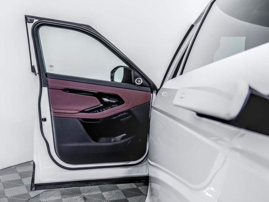 Land Rover Range Rover Evoque II Рестайлинг Санкт-Петербург  - изображение 13