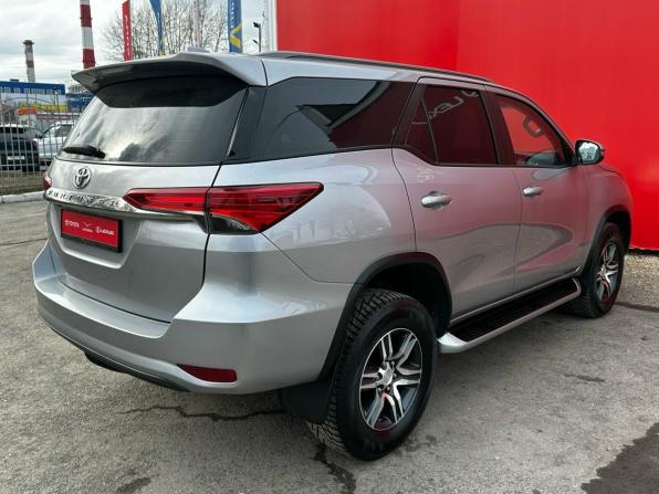 Toyota Fortuner II Рестайлинг с пробегом 2021 года, цена 4 200 000 рублей, 89782 км, внедорожник, Автокод Объявления