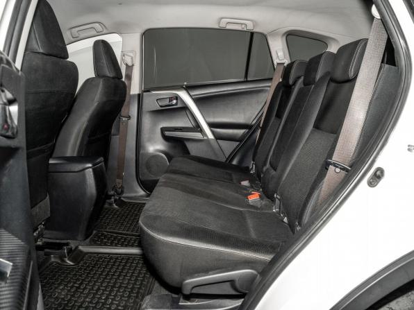 Toyota RAV4 IV (XA40) с пробегом 2014 года, цена 1 850 000 рублей, 244814 км, внедорожник, Автокод Объявления
